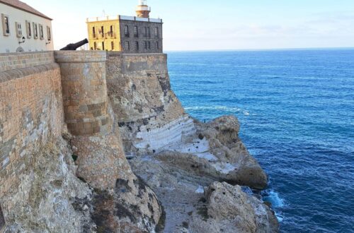 Melilla Leuchtturm scaled