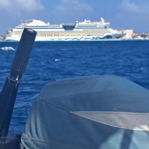 Überfahrt von Aruba über das Karibische Meer in die Dominikanische Republik zur Hauptstadt Santa Domingo